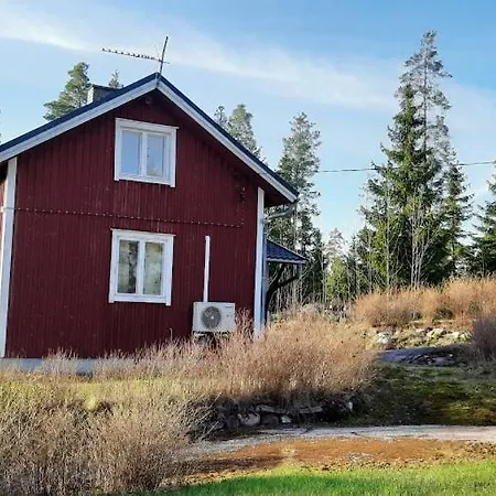 Pieni Talo Aemmaenkivi